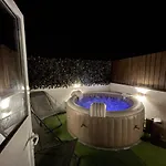 Azenhas Do Mar Cliffs House 펜션 신트라