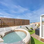 펜션 Azenhas Do Mar Cliffs House 신트라