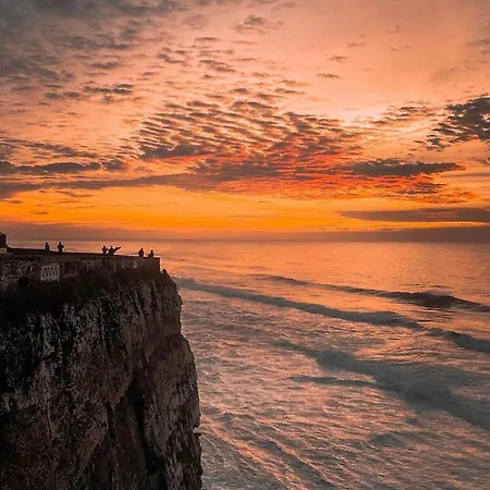 Dom wakacyjny Azenhas Do Mar Cliffs House