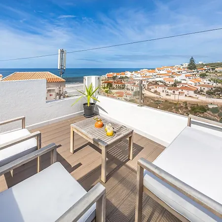 Azenhas Do Mar Cliffs House 펜션 *