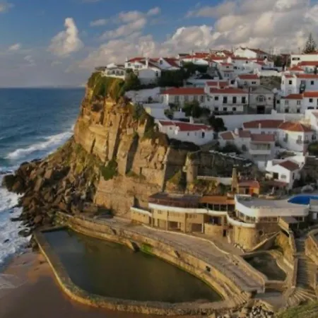 Azenhas Do Mar Cliffs House *