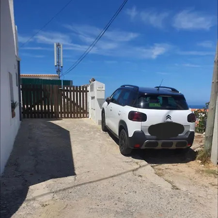 Azenhas Do Mar Cliffs House *