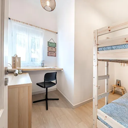 Azenhas Do Mar Cliffs House *